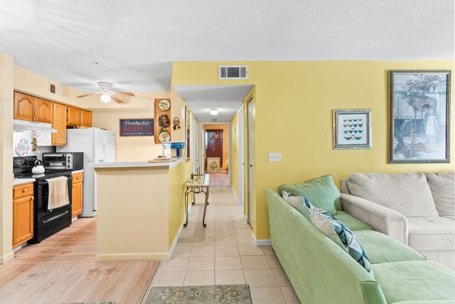 4080 Dancing Cloud Court UNIT 218, Destin, FL 32541