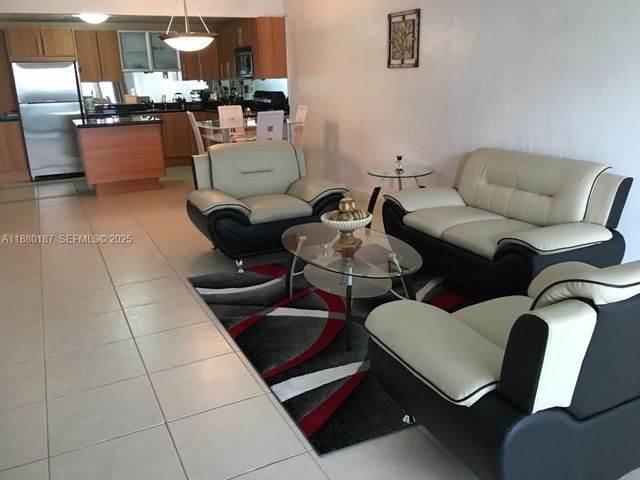 19390 Collins Avenue 1124, Sunny Isles Beach, FL 33160