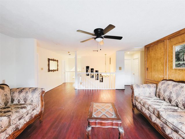 3926 Felicia Drive, Sugar Land, TX 77479