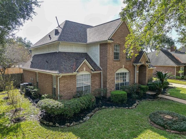 3926 Felicia Drive, Sugar Land, TX 77479