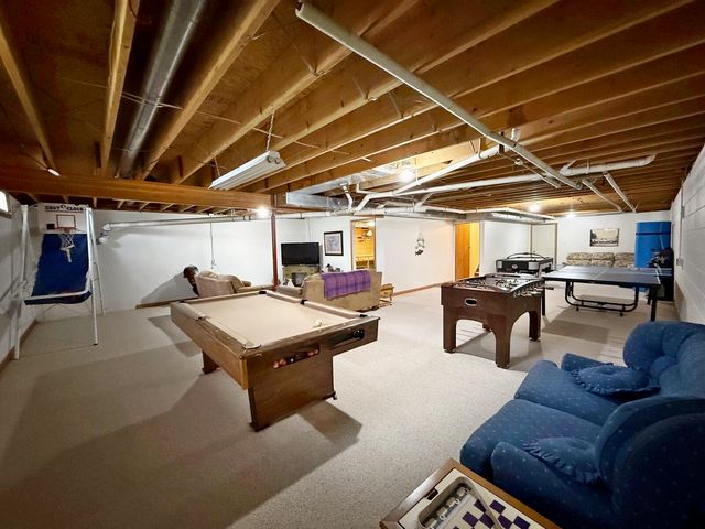 8917 Longview Drive, Canadian Lakes, MI 49346