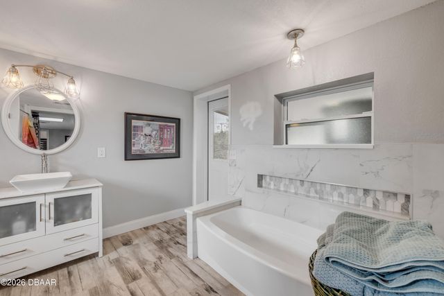 113 E Pine Bluff Street, Edgewater, FL 32132