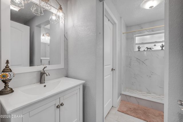 113 E Pine Bluff Street, Edgewater, FL 32132