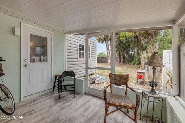 113 E Pine Bluff Street, Edgewater, FL 32132