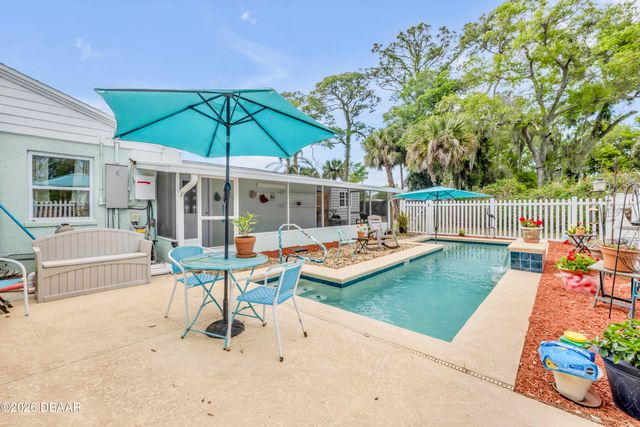 113 E Pine Bluff Street, Edgewater, FL 32132