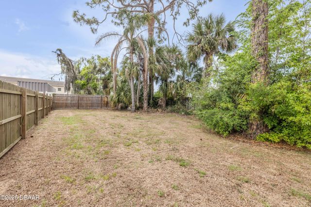 113 E Pine Bluff Street, Edgewater, FL 32132