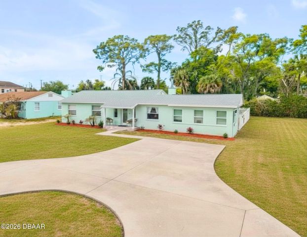 113 E Pine Bluff Street, Edgewater, FL 32132