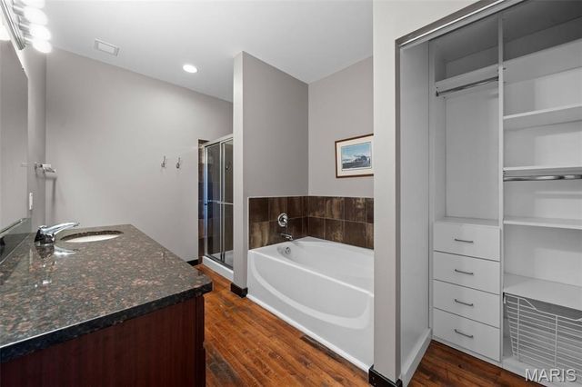 1520 Washington Avenue R601, St Louis, MO 63103