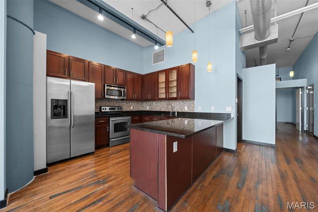 1520 Washington Avenue R601, St Louis, MO 63103