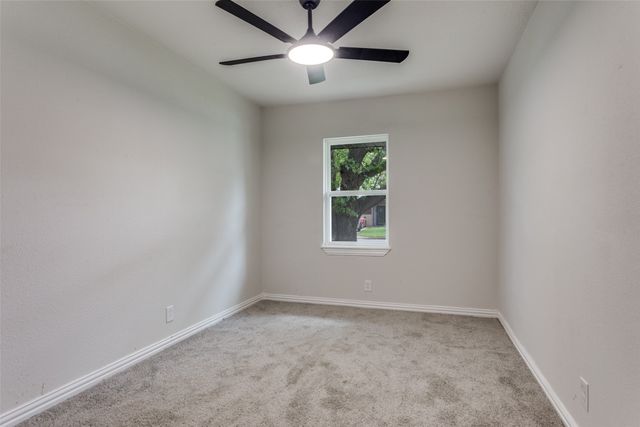 3716 Clotell Drive, Fort Worth, TX 76119