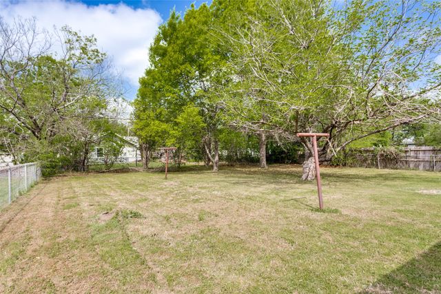 3716 Clotell Drive, Fort Worth, TX 76119