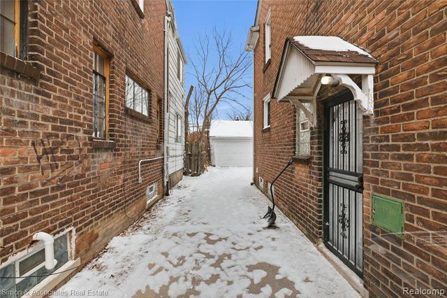 8143 Bliss Street, Detroit, MI 48234