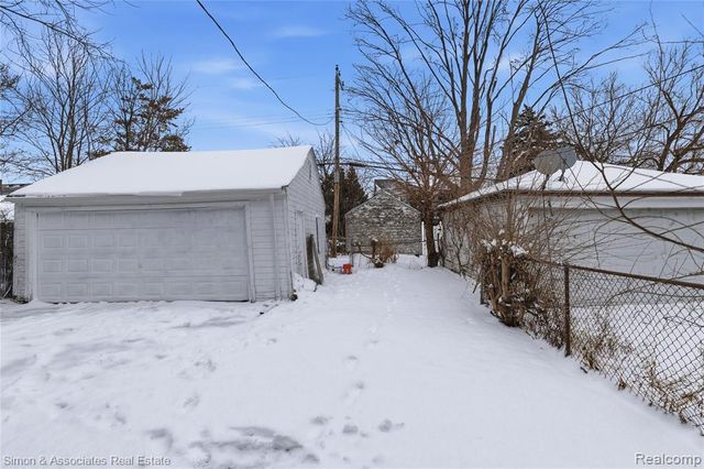 8143 Bliss Street, Detroit, MI 48234