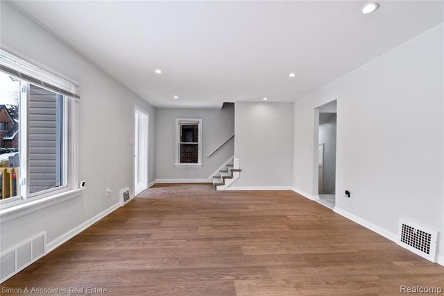 8143 Bliss Street, Detroit, MI 48234