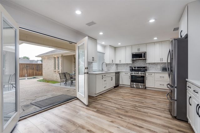 2318 Bush Circle, Carrollton, TX 75007