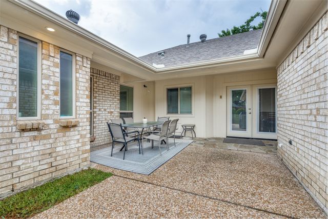 2318 Bush Circle, Carrollton, TX 75007