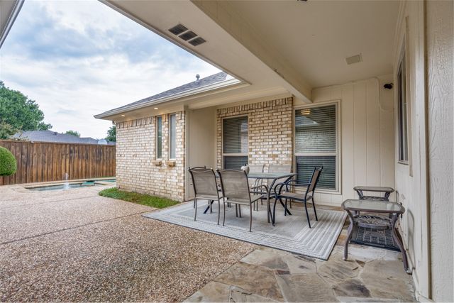 2318 Bush Circle, Carrollton, TX 75007