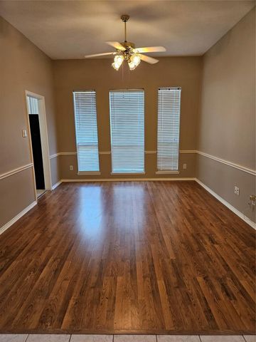 4434 Grove Park Drive, League City, TX 77573