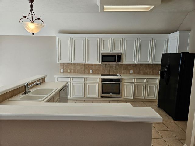4434 Grove Park Drive, League City, TX 77573