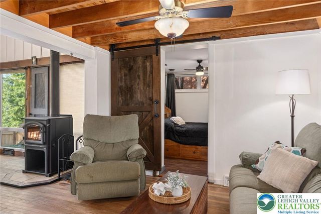 76 South Buttonwood Street, Macungie Boro, PA 18062