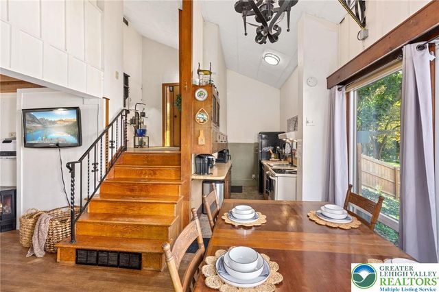 76 South Buttonwood Street, Macungie Boro, PA 18062