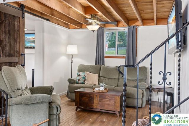 76 South Buttonwood Street, Macungie Boro, PA 18062