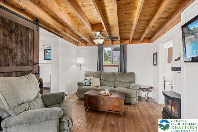 76 South Buttonwood Street, Macungie Boro, PA 18062