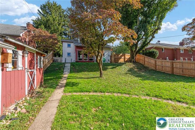 76 South Buttonwood Street, Macungie Boro, PA 18062