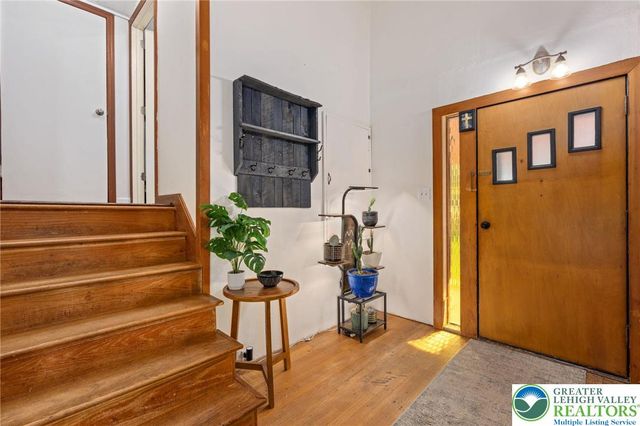 76 South Buttonwood Street, Macungie Boro, PA 18062