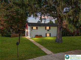 76 South Buttonwood Street, Macungie Boro, PA 18062