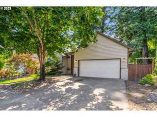 352 Se 58TH Ct, Hillsboro, OR 97123