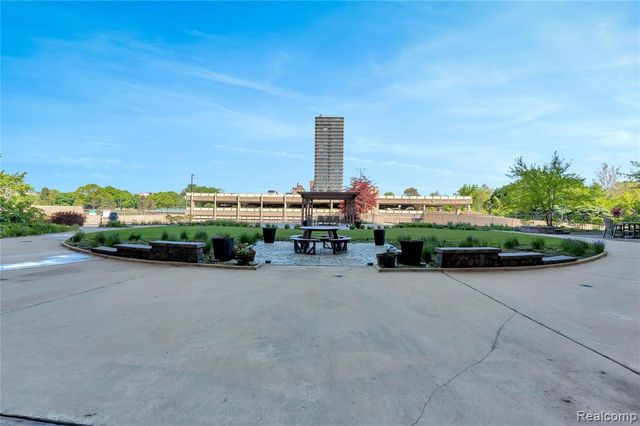 8900 E Jefferson Avenue 630-631, Detroit, MI 48214