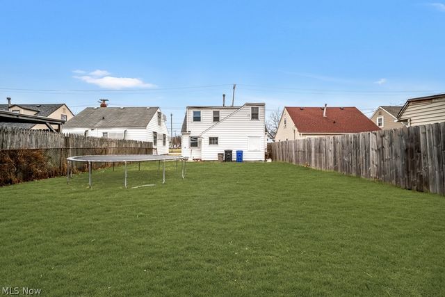 3753 W 117th Street, Cleveland, OH 44111