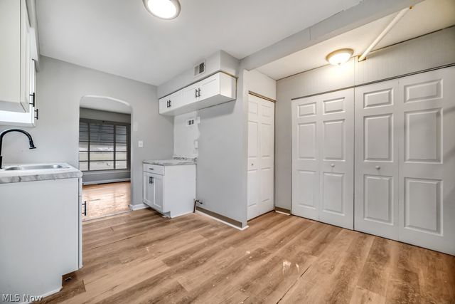 3753 W 117th Street, Cleveland, OH 44111