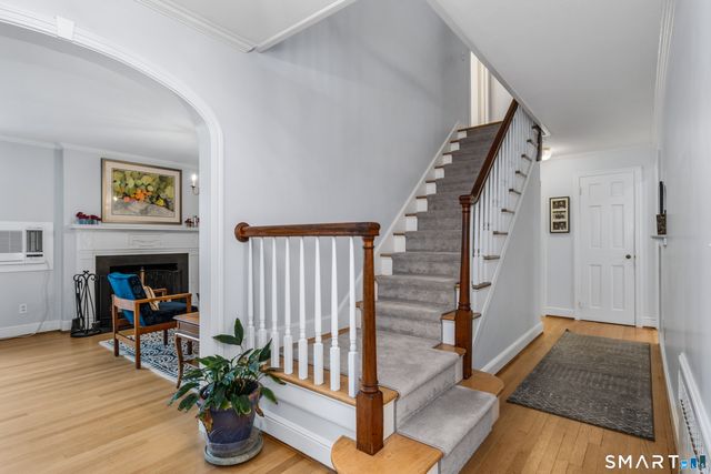 373 Auburn Road, West Hartford, CT 06119