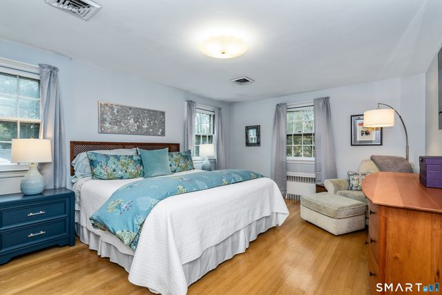 373 Auburn Road, West Hartford, CT 06119