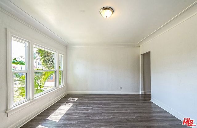 2817 S Norton Avenue, Los Angeles, CA 90018