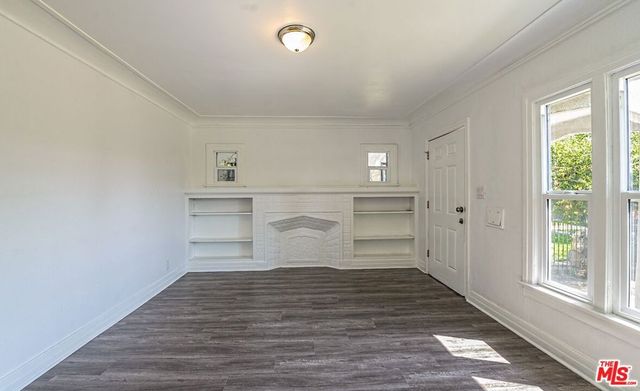 2817 S Norton Avenue, Los Angeles, CA 90018