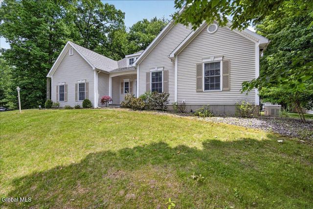 4 Dorothy Lane, Glenville, NY 12302