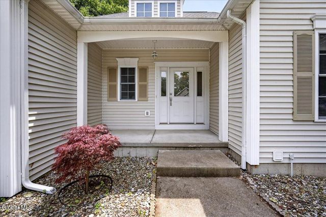 4 Dorothy Lane, Glenville, NY 12302