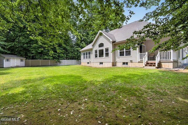 4 Dorothy Lane, Glenville, NY 12302