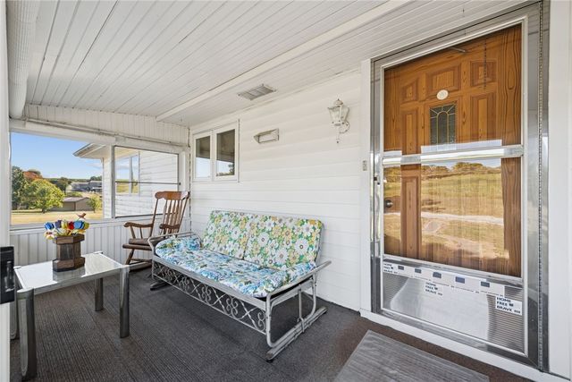 313 Storey Frye Road, East Huntingdon, PA 15679