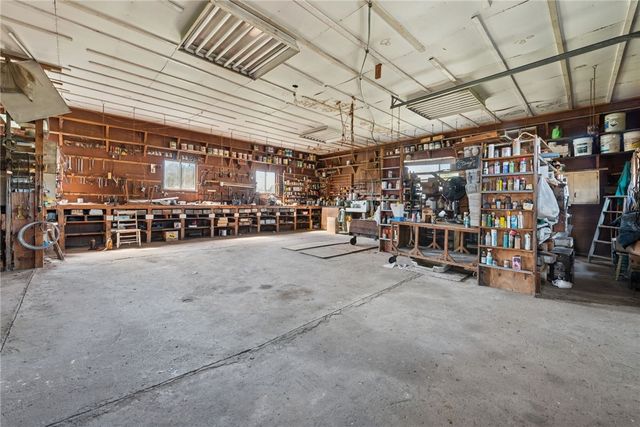 313 Storey Frye Road, East Huntingdon, PA 15679