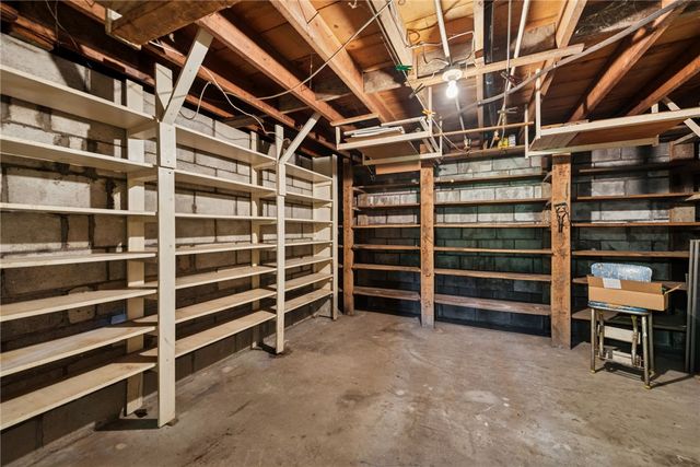 313 Storey Frye Road, East Huntingdon, PA 15679