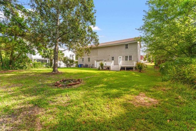 410 31st Ave. N, Myrtle Beach, SC 29577