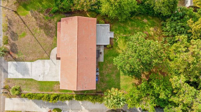 410 31st Ave. N, Myrtle Beach, SC 29577