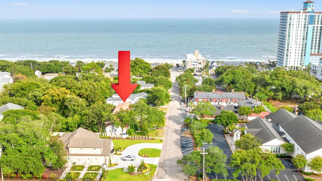 410 31st Ave. N, Myrtle Beach, SC 29577