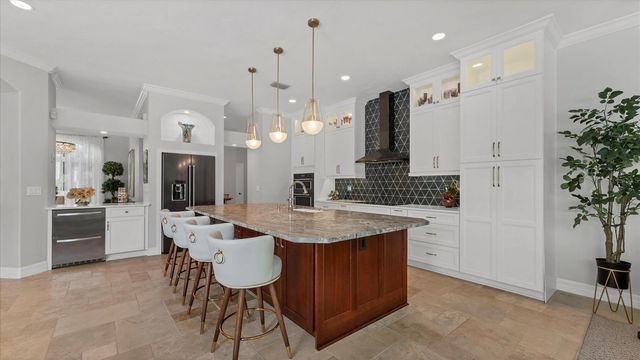 9979 CHERRY HILLS AVENUE CIRCLE, Bradenton, FL 34202