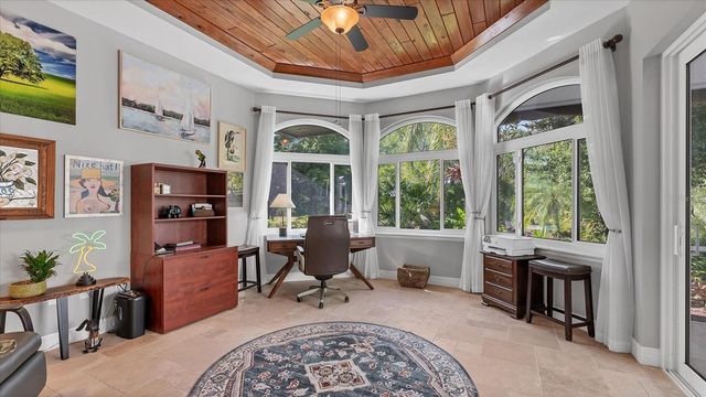 9979 CHERRY HILLS AVENUE CIRCLE, Bradenton, FL 34202
