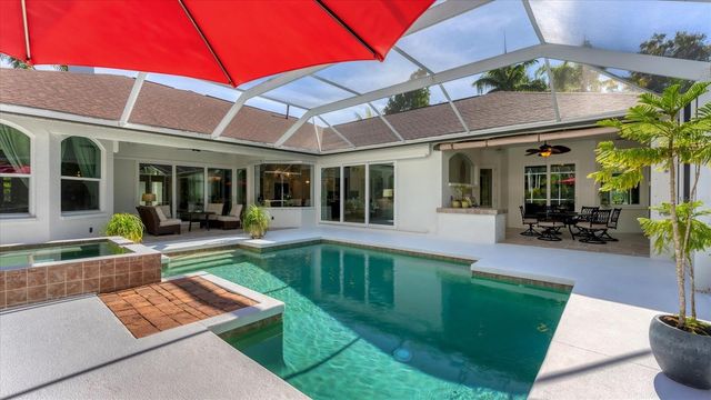 9979 CHERRY HILLS AVENUE CIRCLE, Bradenton, FL 34202